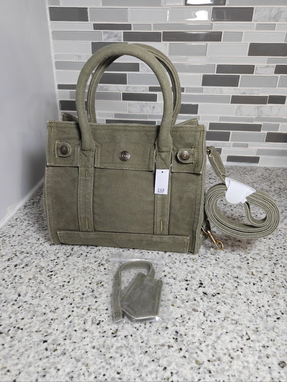 Gap Small Canvas Five Pocket Tote (olive green)